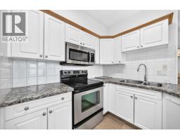 4pc Bathroom - 1315, 7451 Springbank Boulevard Sw, Calgary, AB T3H4K5 Photo 10