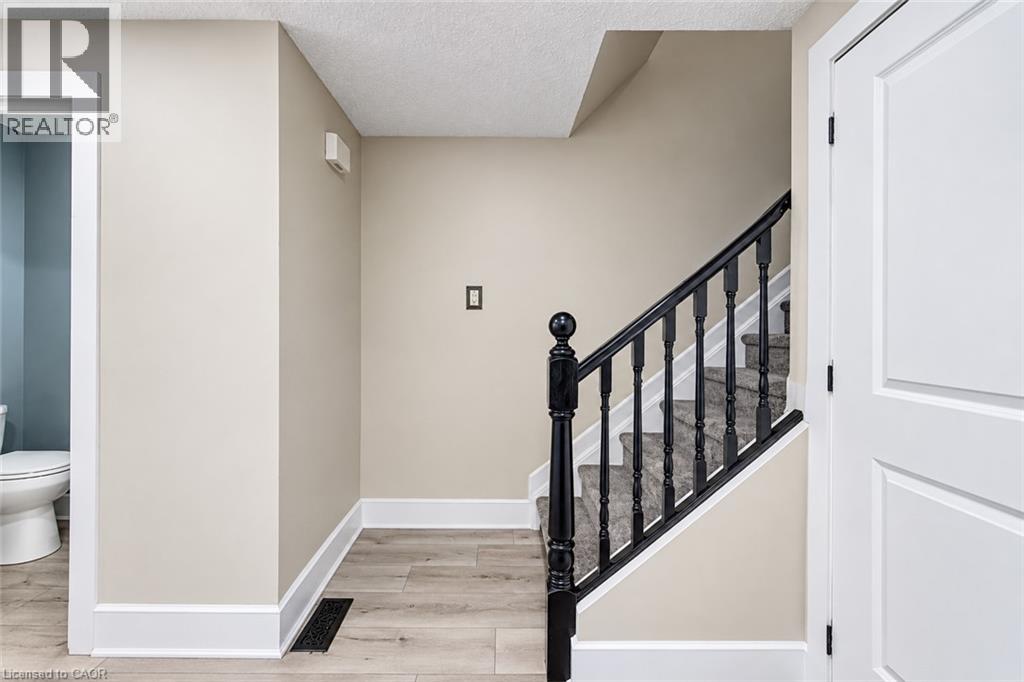 56 POPLAR Drive - 11