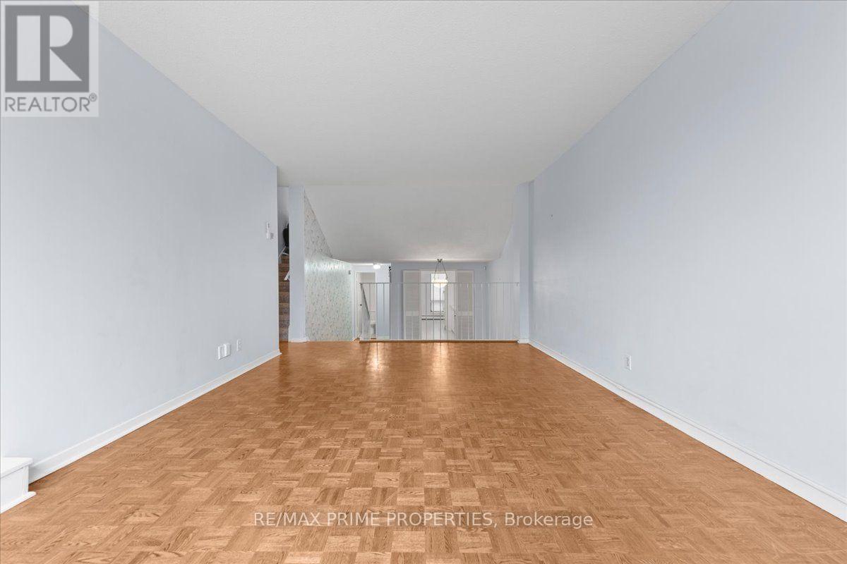 #4 525 ST. LAURENT BOULEVARD - Image 15