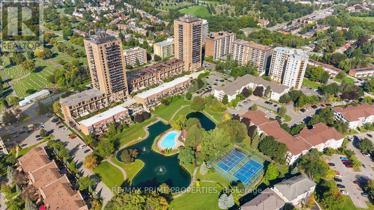 #4 525 ST. LAURENT BOULEVARD - 44