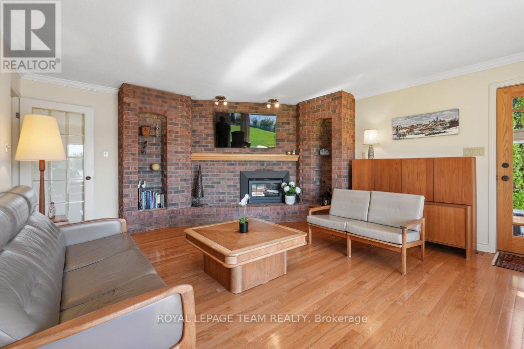 5050 MOWATVIEW COURT - Image 20