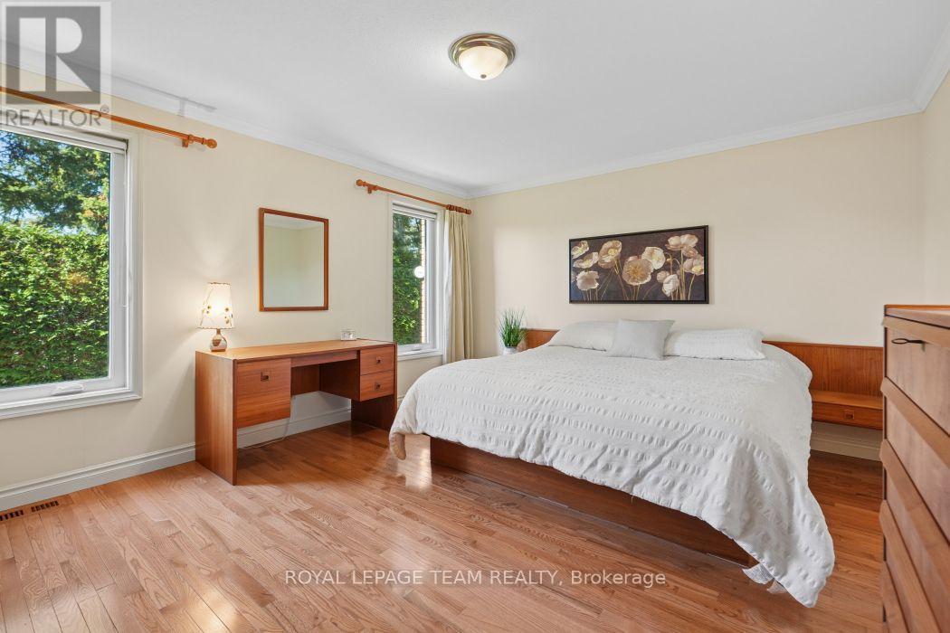 5050 MOWATVIEW COURT - Image 23