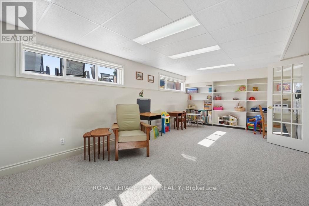 5050 MOWATVIEW COURT - Image 31