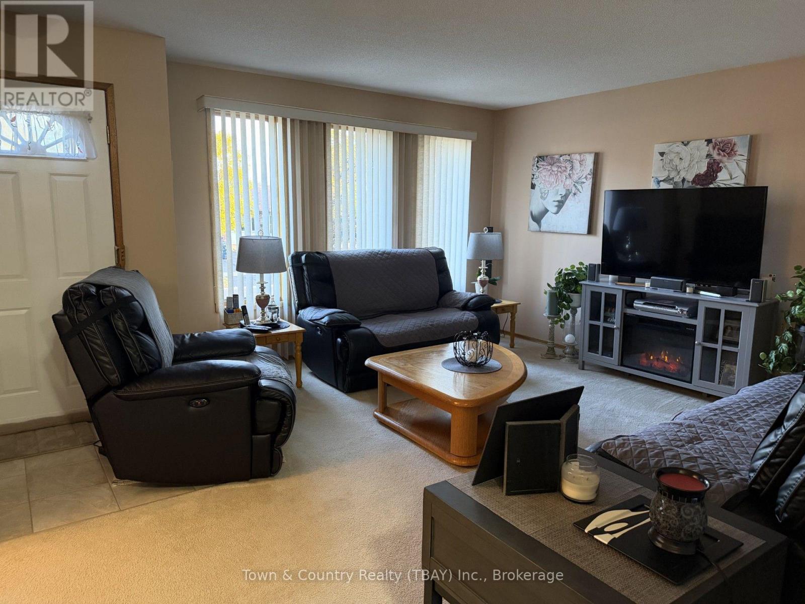 255 LONDON DRIVE - Image 5