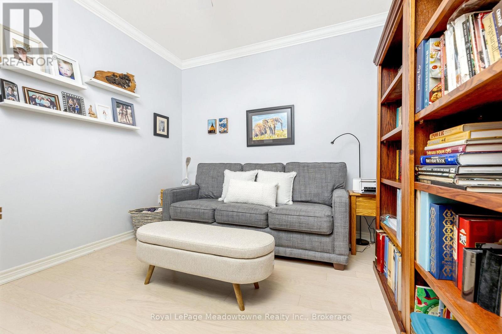 #301 33 WHITMER STREET - Image 33