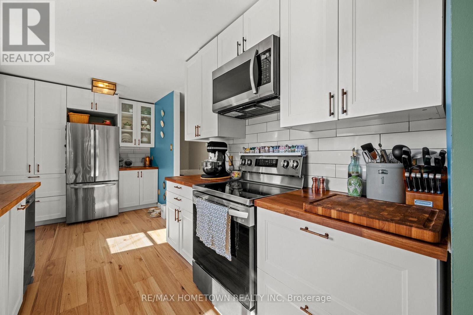446 JOSEPH STREET - 15