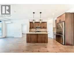 4pc Bathroom - 1217, 14910 1 Street Nw, Calgary, AB T2C3G3 Photo 8