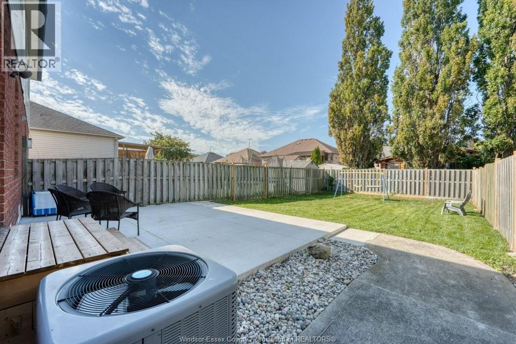 1589 HEATHERGLEN DRIVE - Image 24