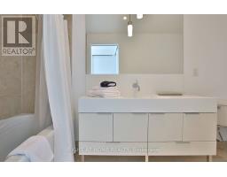 1903 - 110 Charles Street E, Toronto, ON M4Y1T5 Photo 18