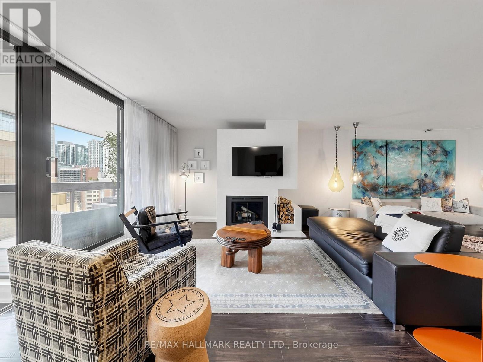 1405- 15 Mcmurrich Street, Toronto, ON photo 11