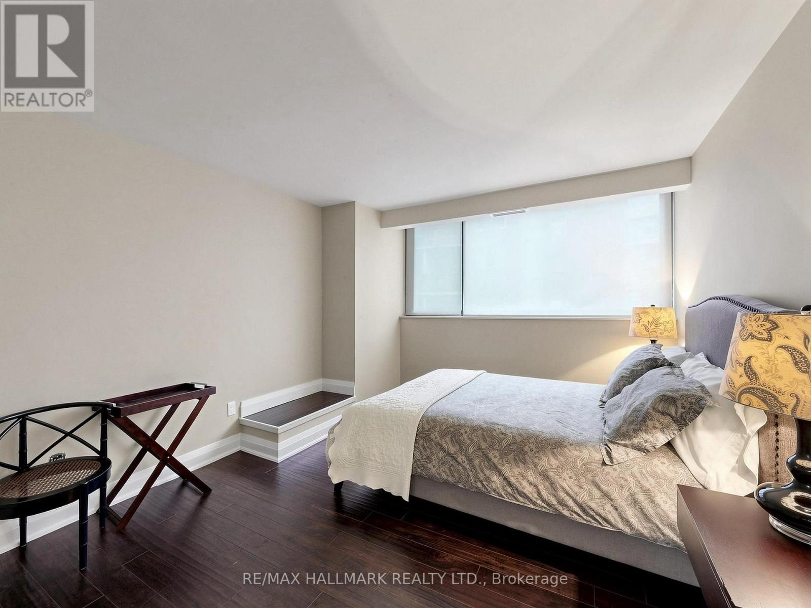1405- 15 Mcmurrich Street, Toronto, ON photo 30