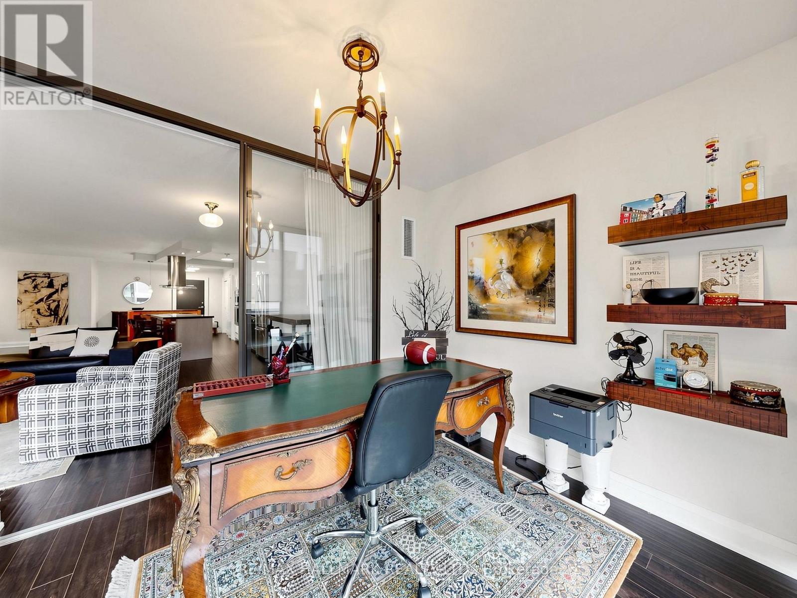 1405- 15 Mcmurrich Street, Toronto, ON photo 32