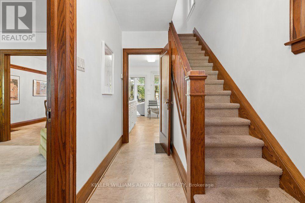55 Snowdon Avenue, Toronto, ON photo 3