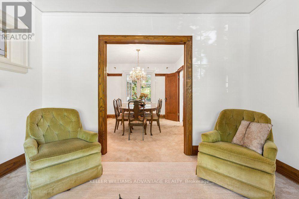 55 Snowdon Avenue, Toronto, ON photo 7