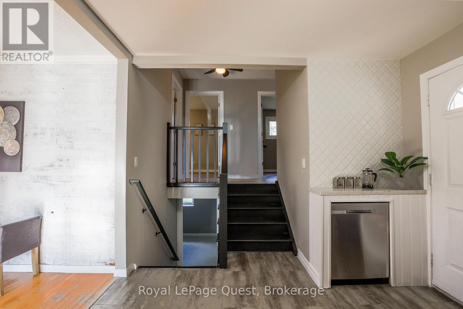 442 SUNDIAL DRIVE - Image 13