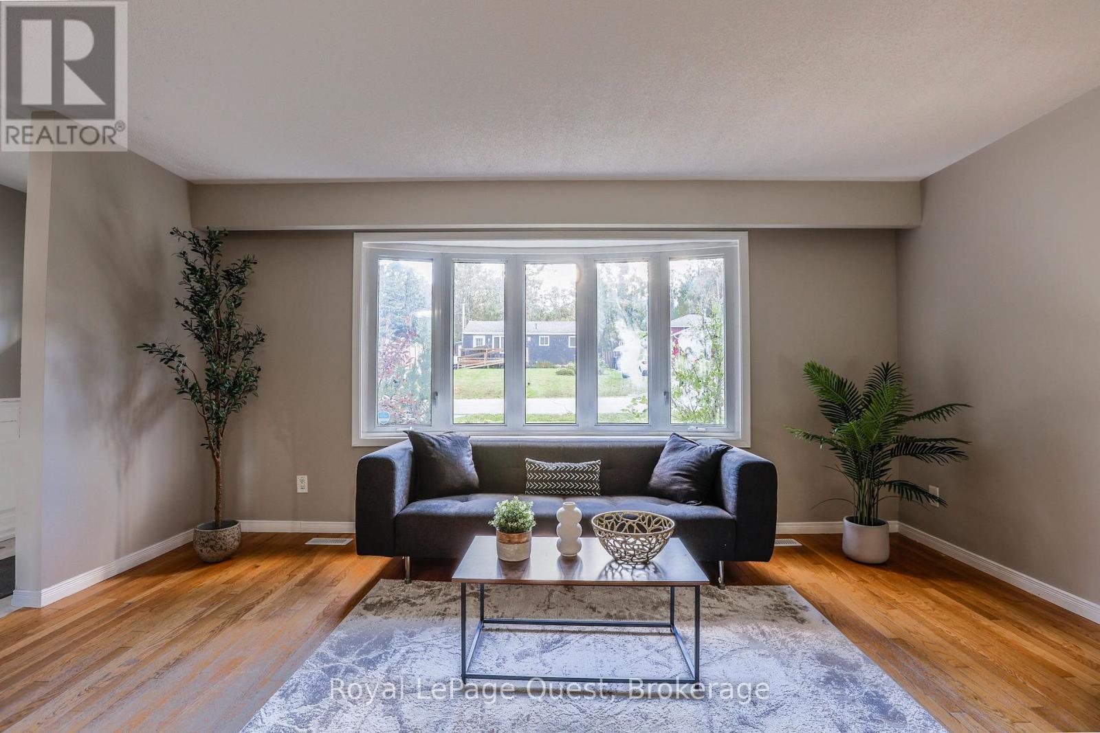 442 SUNDIAL DRIVE - Image 7