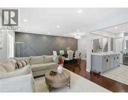 4pc Bathroom - 95 Chilton Drive, Stoney Creek, ON L8J1L8 Photo 7
