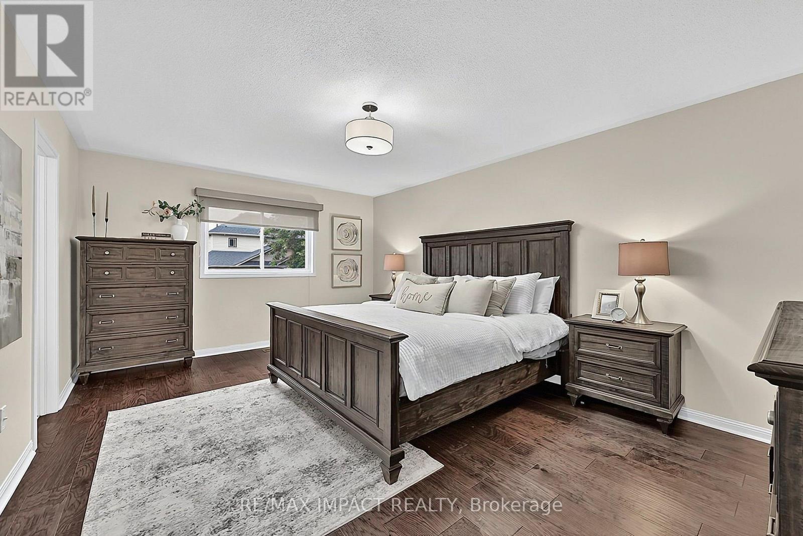 17 HOLMAN COURT - 24