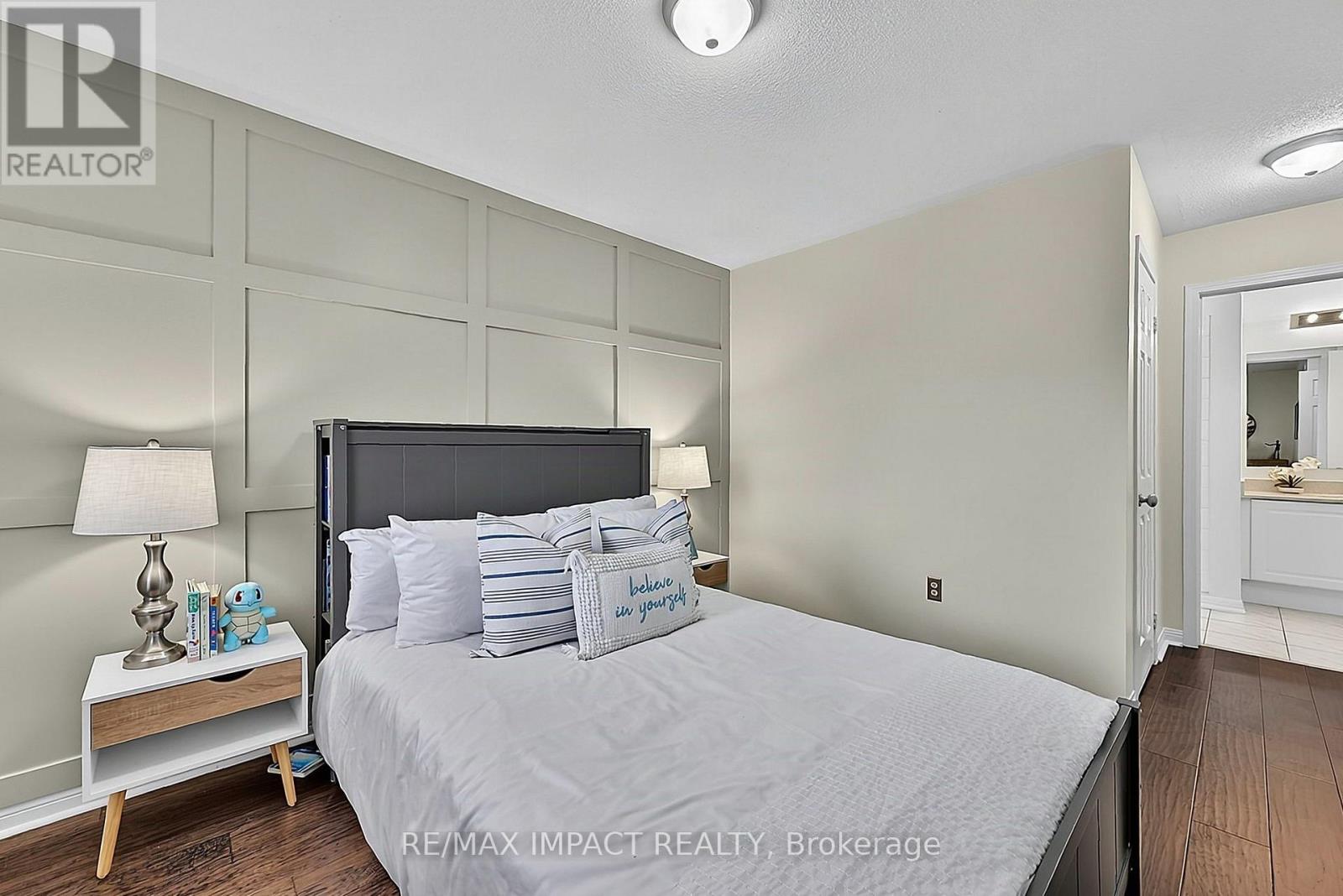 17 Holman Court, Whitby, ON photo 33