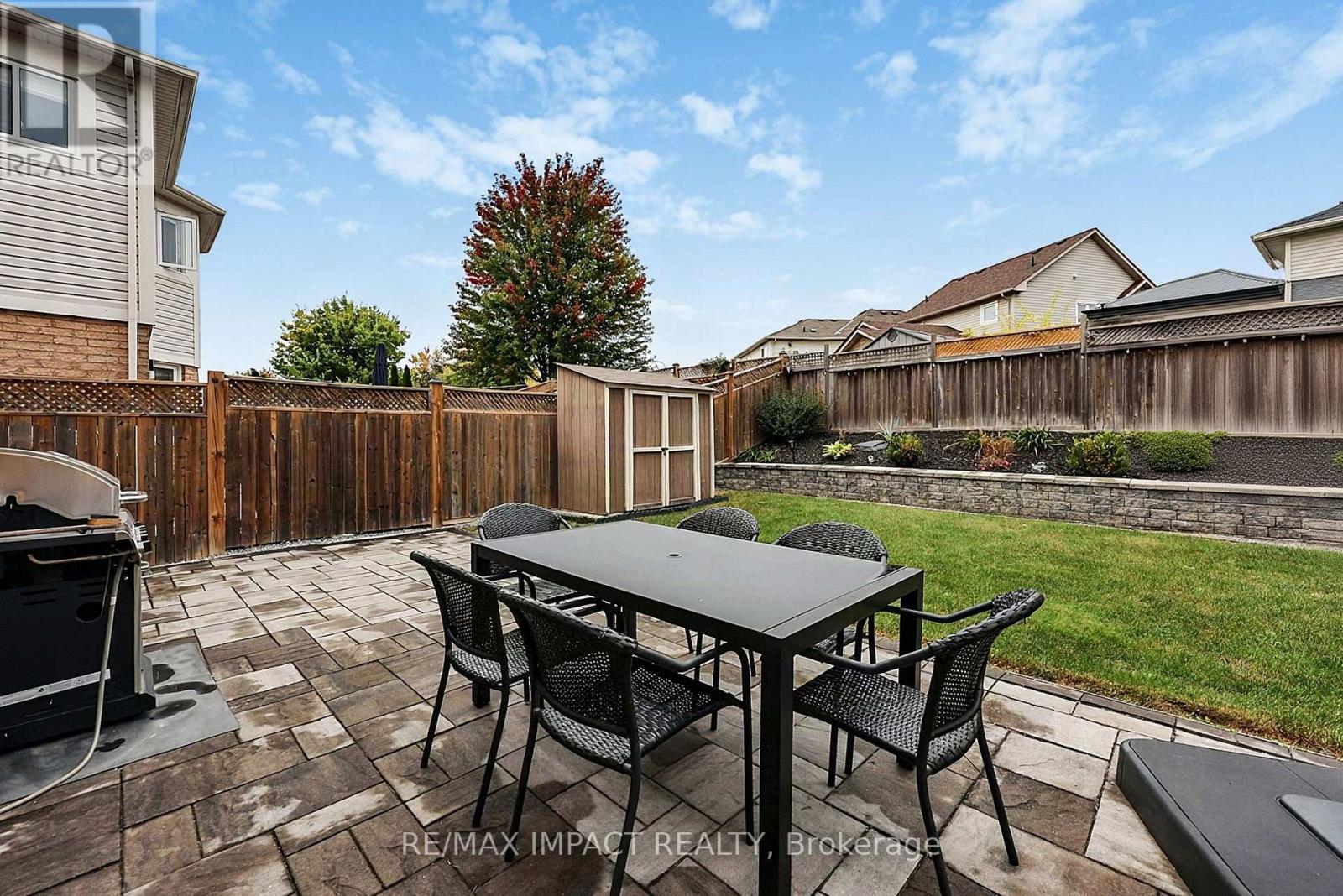 17 HOLMAN COURT - 37