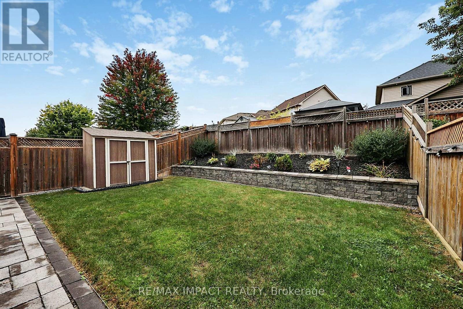 17 HOLMAN COURT - 39