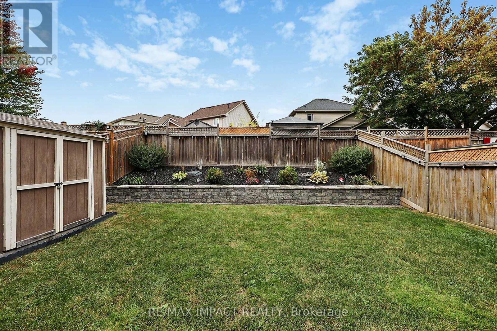 17 HOLMAN COURT - 40