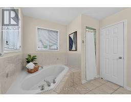 17 Holman Court, Whitby, ON L1P1W9 Photo 28