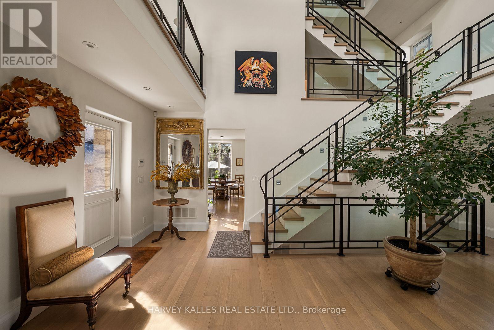 4 Neville Park Boulevard, Toronto, ON photo 12