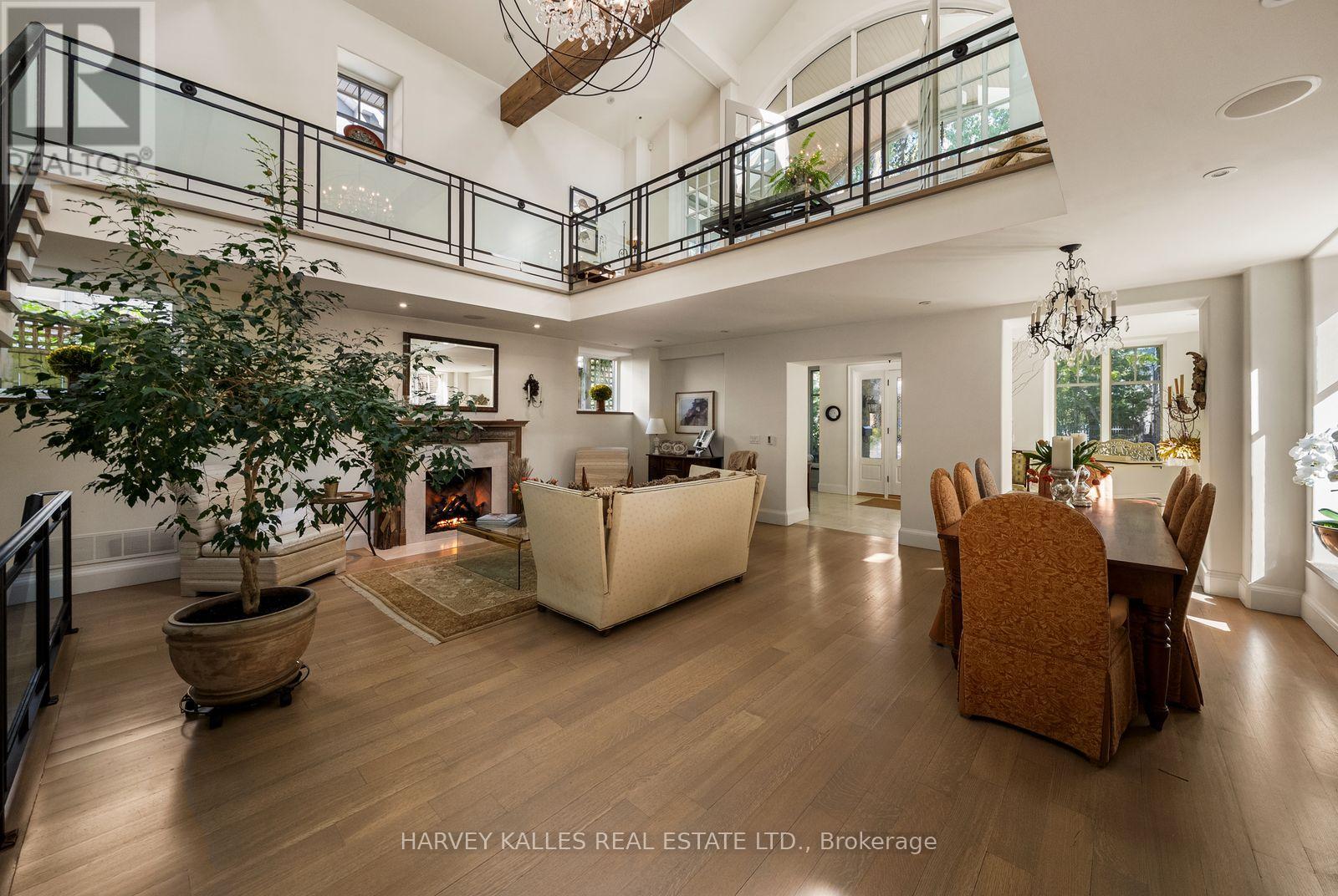 4 Neville Park Boulevard, Toronto, ON photo 14