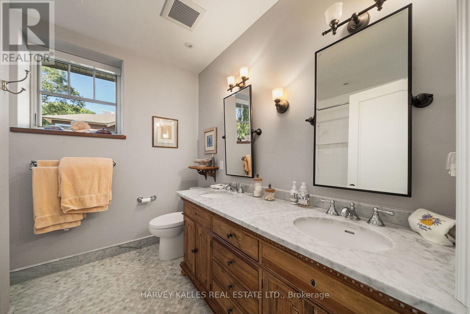 4 Neville Park Boulevard, Toronto, ON photo 32