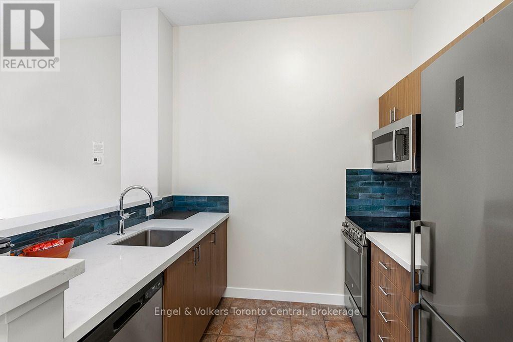 #142 170 JOZO WEIDER BOULEVARD - Image 10