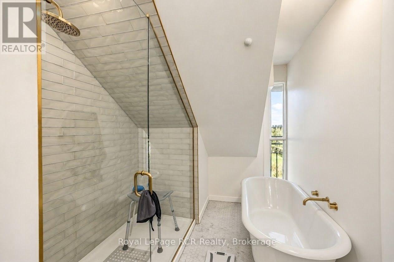 116190 GREY ROAD 3 - Image 22