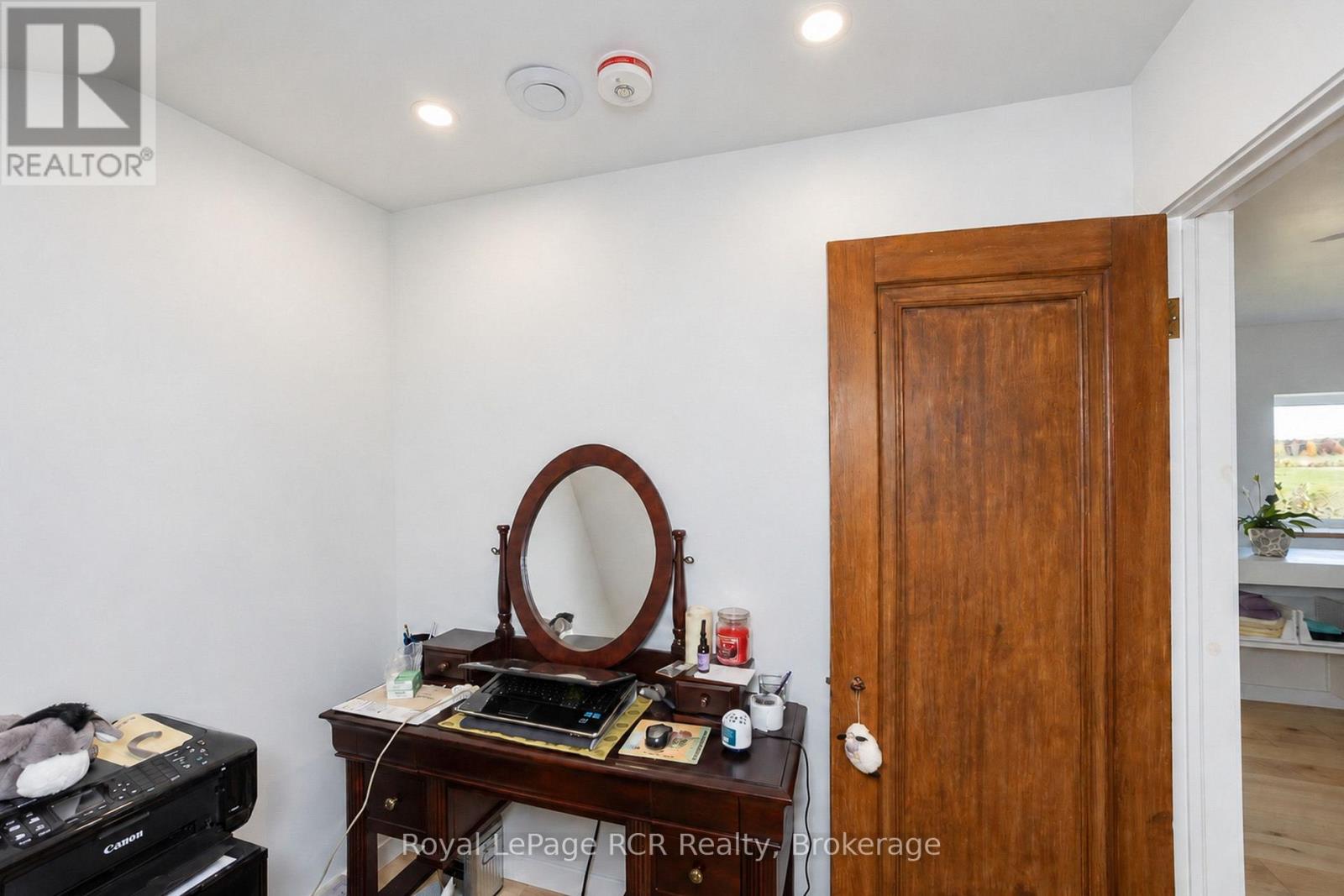 116190 GREY ROAD 3 - Image 27