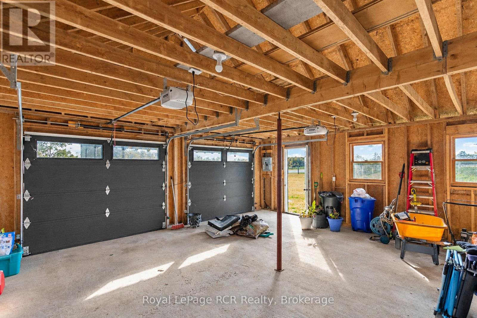 116190 GREY ROAD 3 - 32