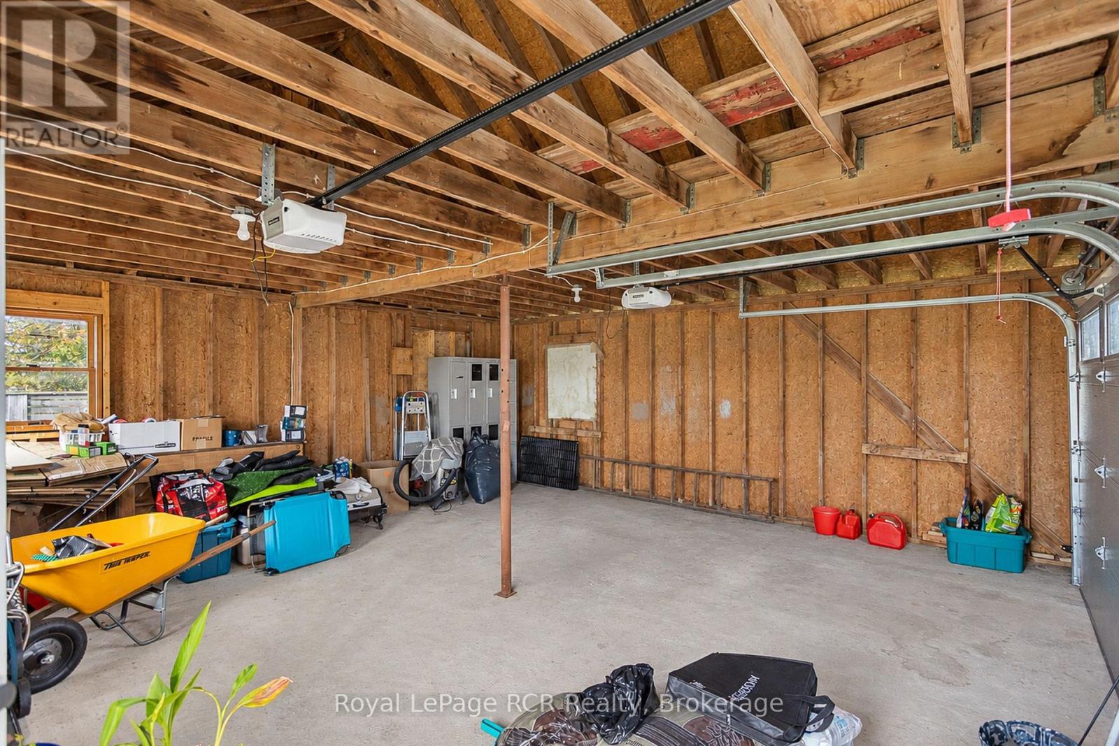 116190 GREY ROAD 3 - Image 33
