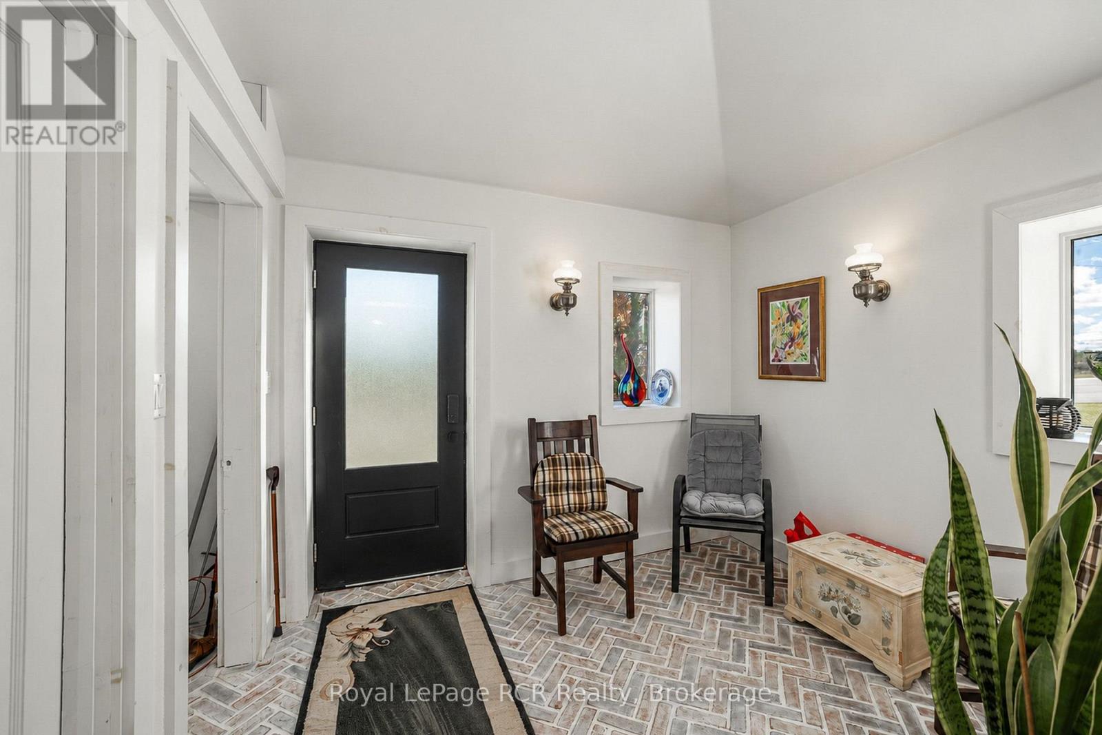 116190 GREY ROAD 3 - 6
