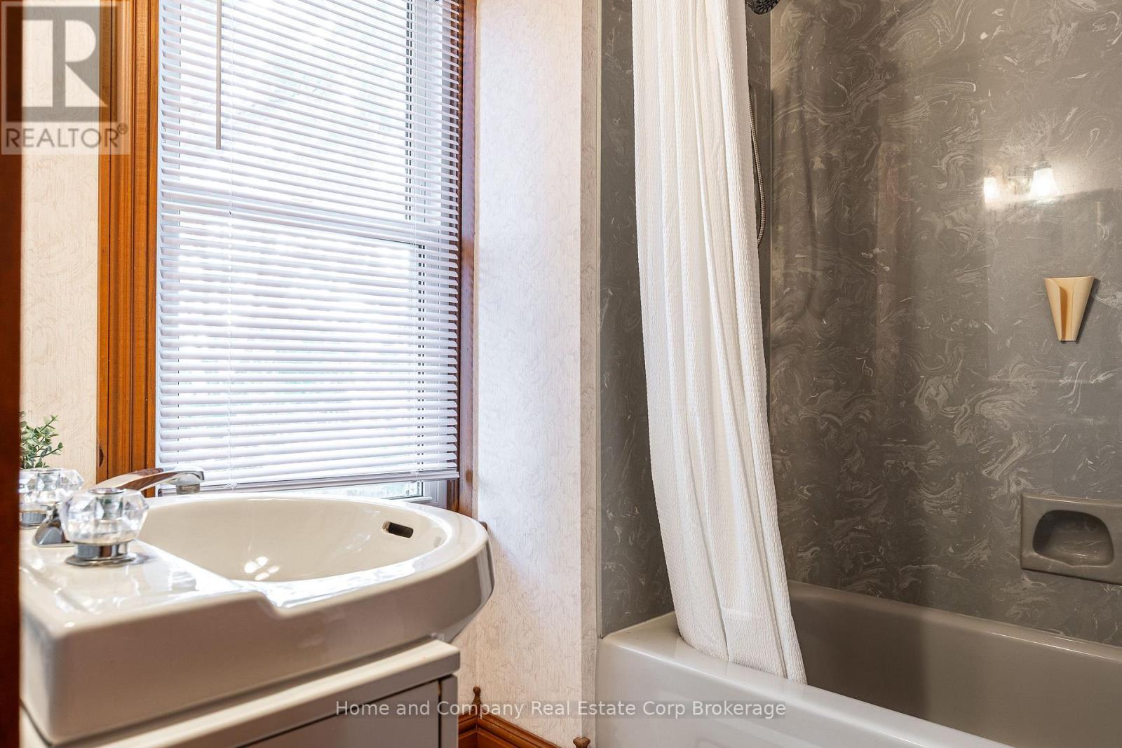 231 CHURCH STREET - Image 23