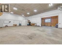 8485 Wellington Road 86, Mapleton, ON N4W3G8 Photo 14