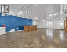 8485 Wellington Road 86, Mapleton, ON N4W3G8 Photo 7