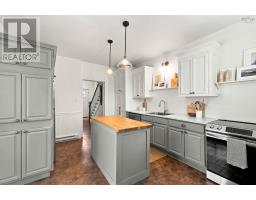 203/205 Gray Street, Windsor, NS B0N2T0 Photo 20