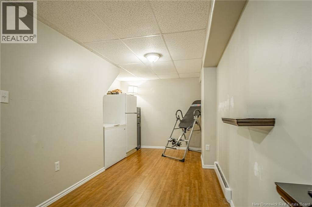 9 Dunn Avenue - 17