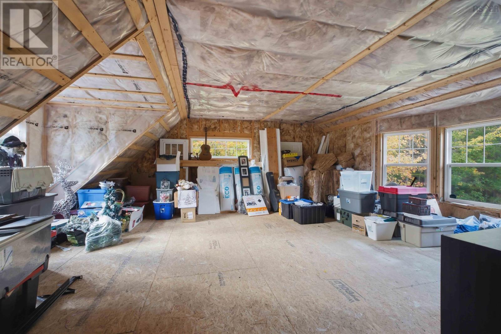 271 Hall Road - Image 30