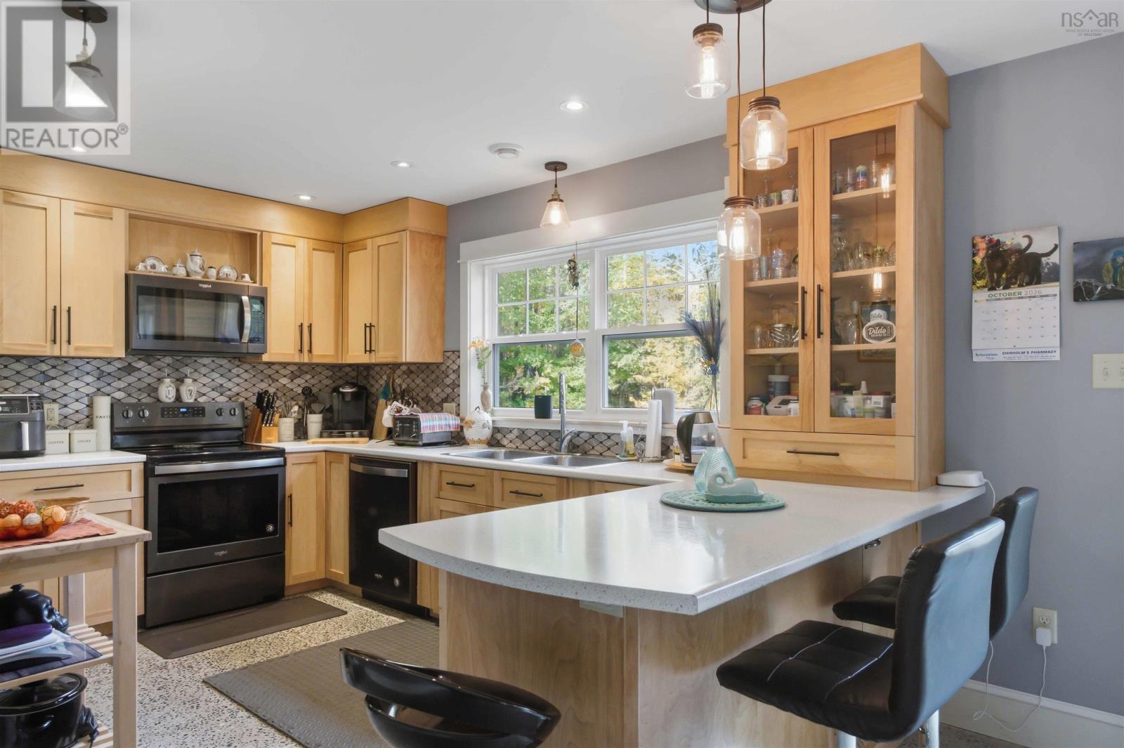 271 Hall Road - Image 10