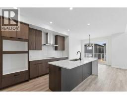 34 Amblefield Common NW - photo 8