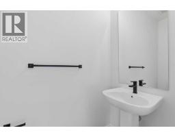 34 Amblefield Common NW - photo 7