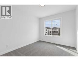 34 Amblefield Common NW - photo 38