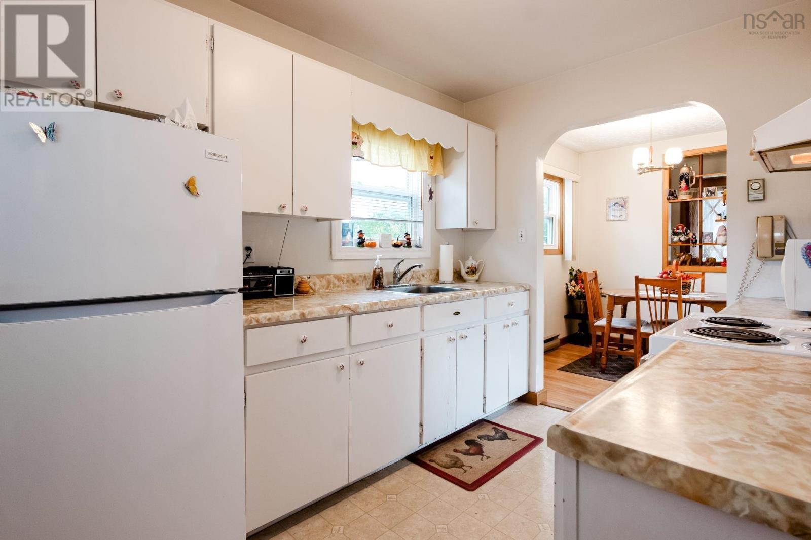 289 Brookside Drive - 11