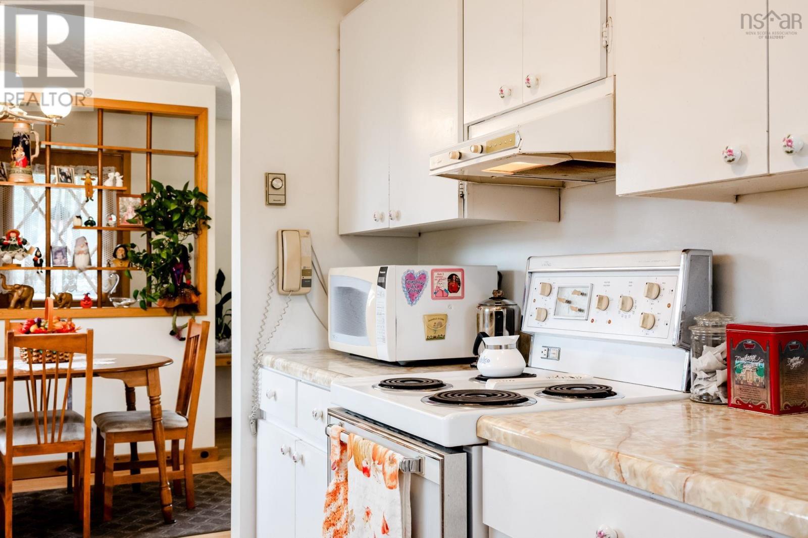 289 Brookside Drive - 13