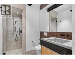 1308 Montreal Avenue SW - photo 33