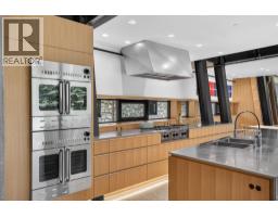 1308 Montreal Avenue SW - photo 9